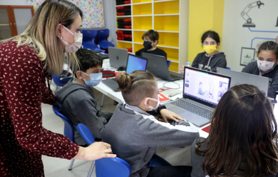 ÖĞRENCİLERE İKLİM DEĞİŞİKLİĞİ ANLATILIYOR